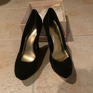 Bcbg women’s heel new size 10